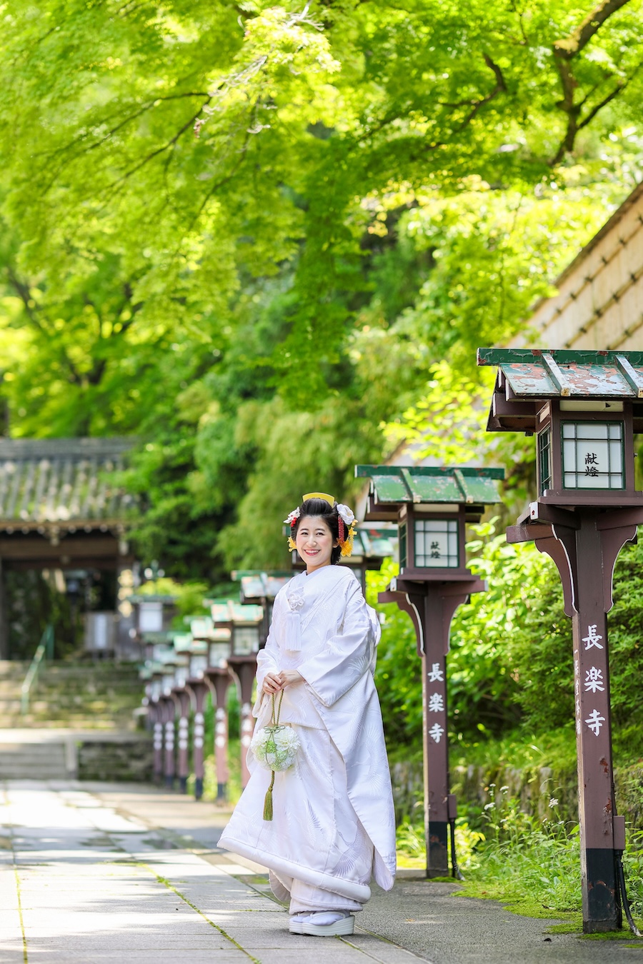 新日本髪と京都の新緑で白無垢和装前撮りの花嫁様