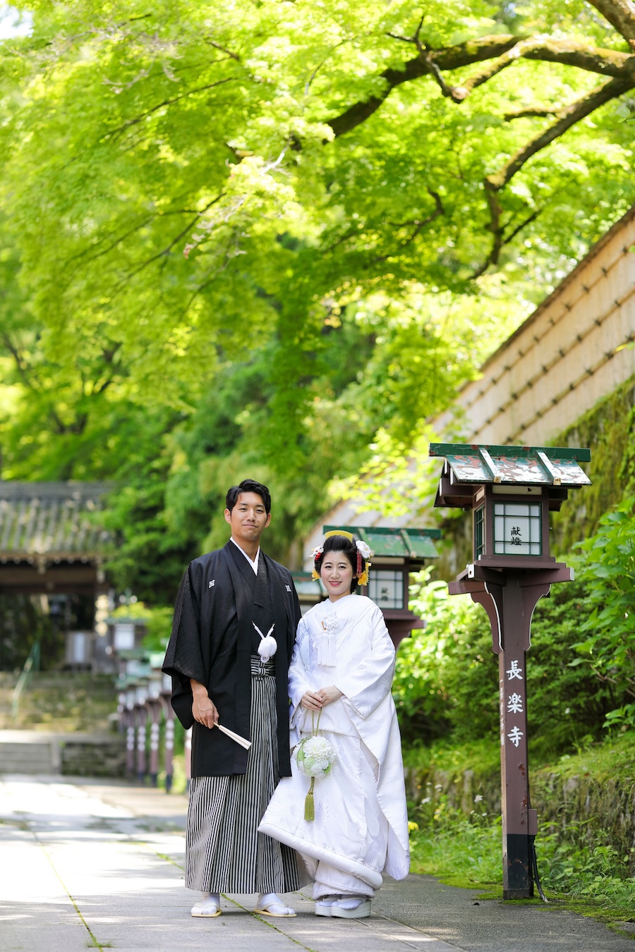 新緑に包まれた長楽寺での和装ロケーション撮影