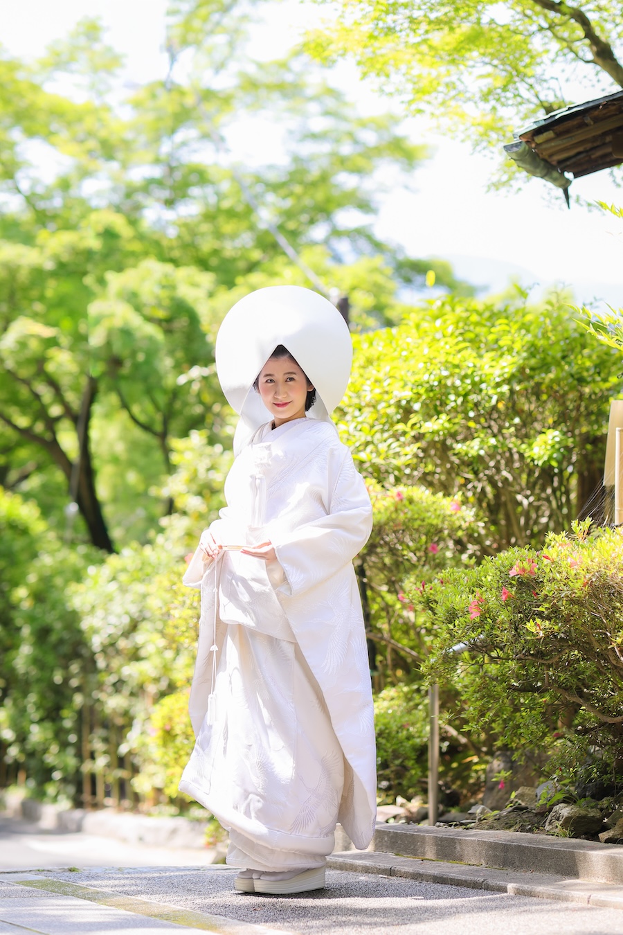 純白の綿帽子を纏った花嫁様
