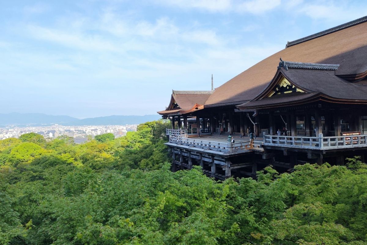 新緑の京都清水寺