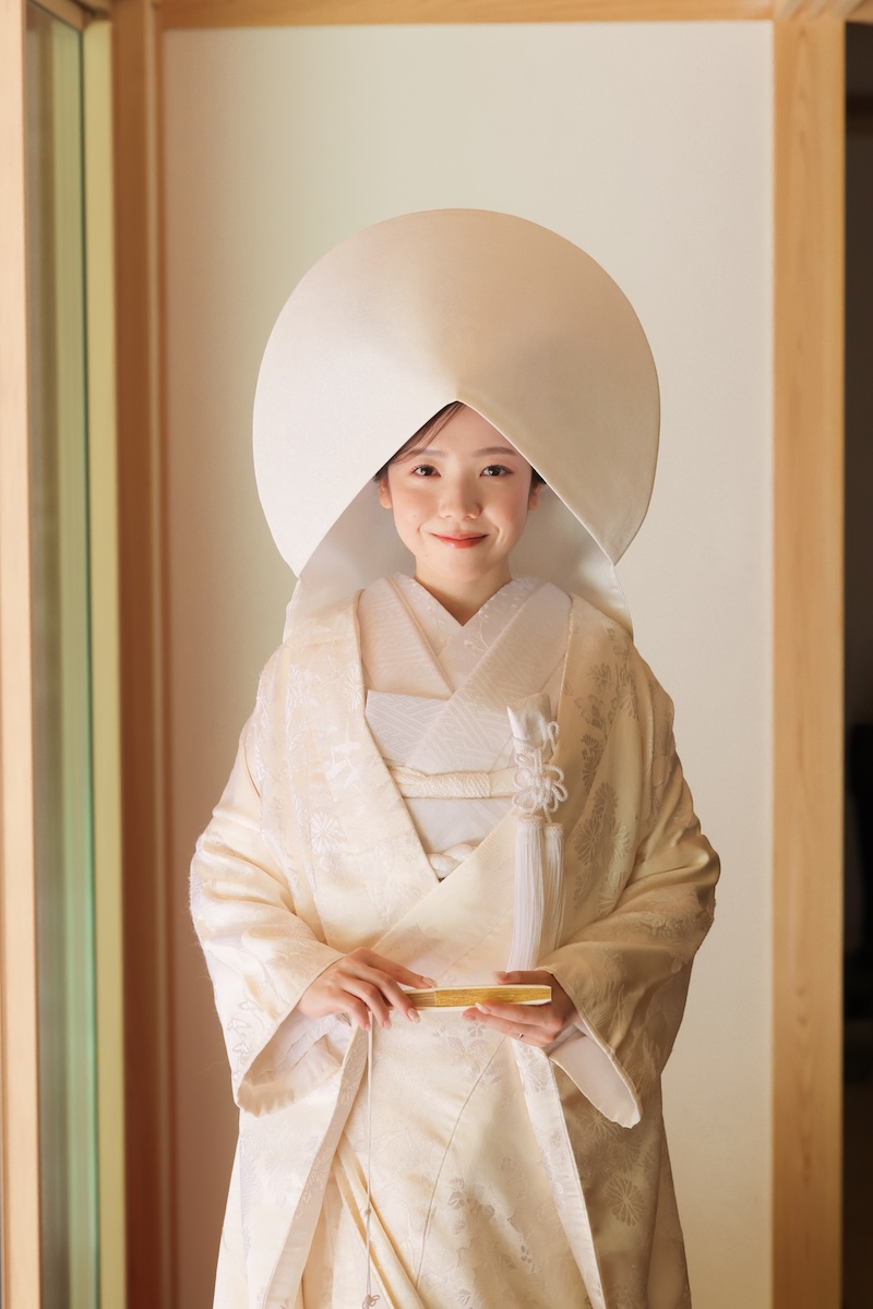 白無垢＆綿帽子姿の花嫁様のシンプルな和装前撮りお写真