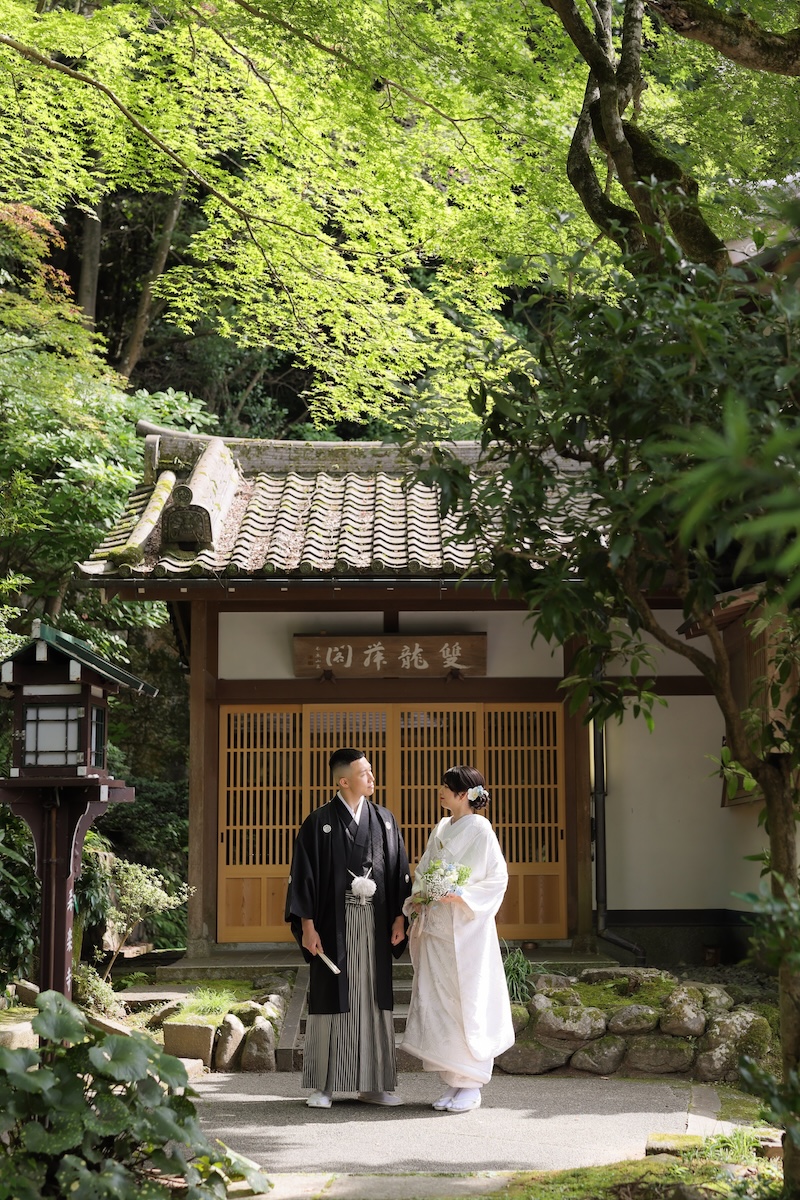 京都のお寺の夏の白無垢のお写真イメージ