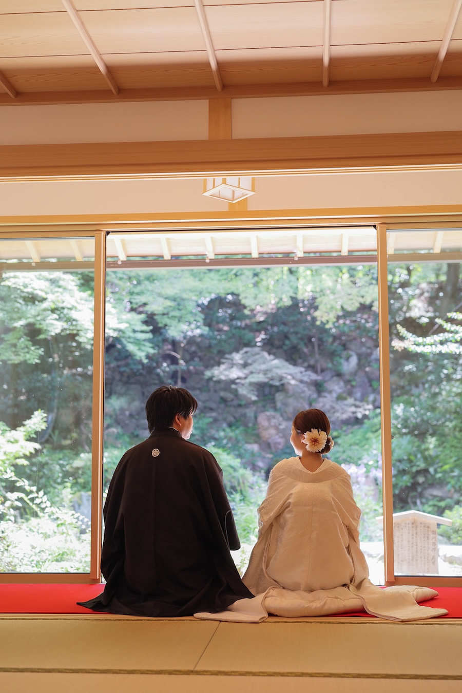 長楽寺相阿弥作の庭園を背景にしたお写真イメージ