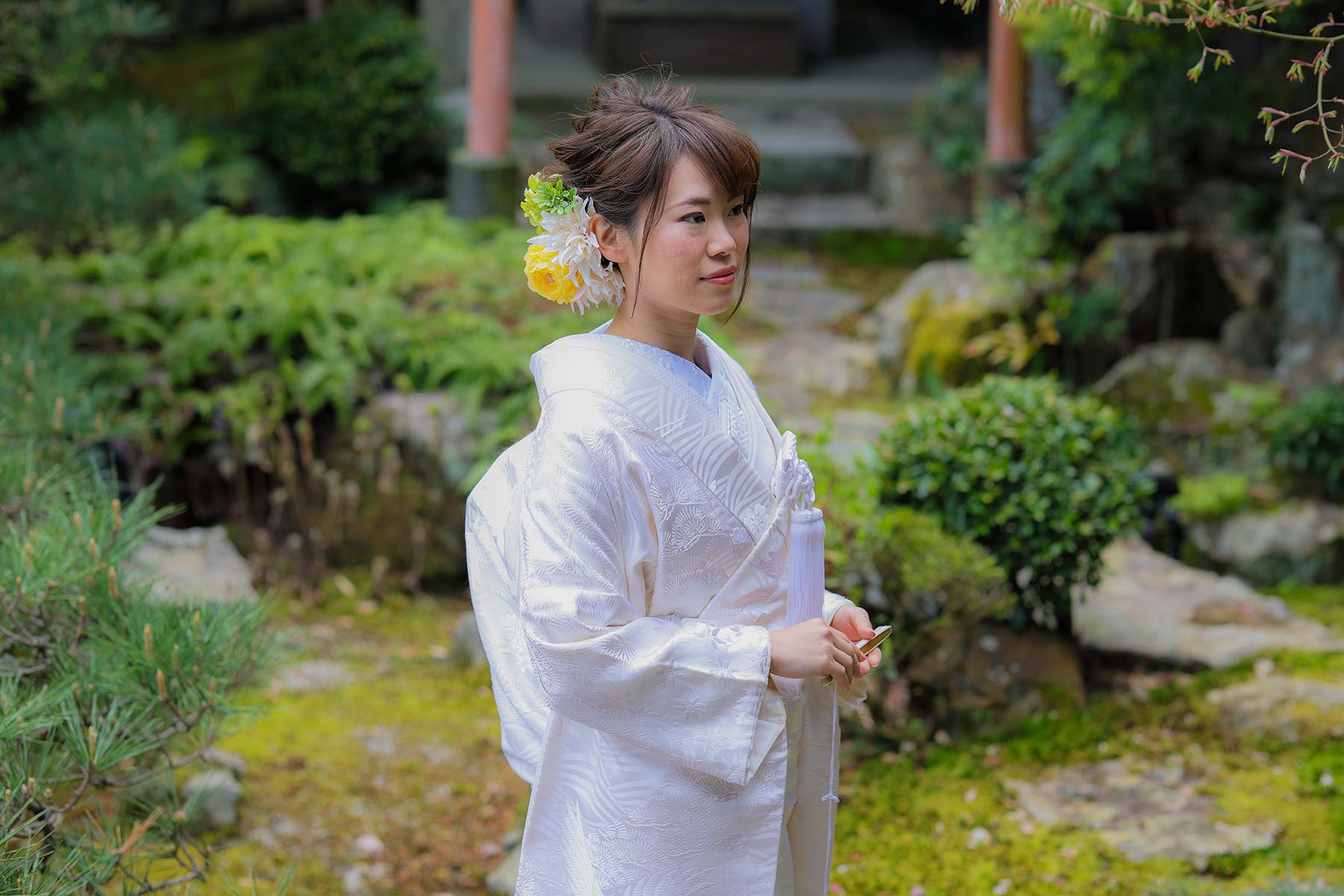 花嫁様の白無垢姿とヘアセット