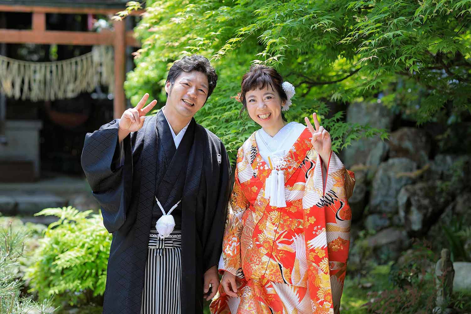 京都の寺院のお庭での前撮りお写真