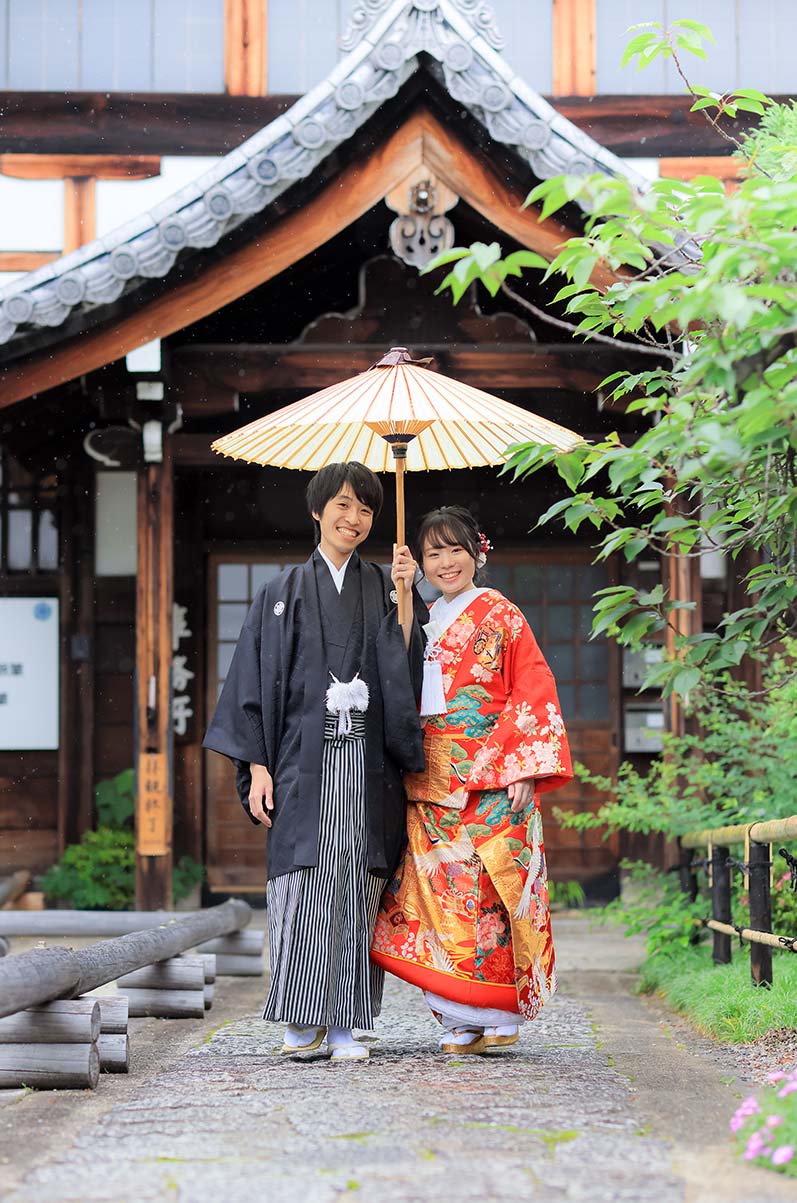 京都で前撮りの雨のお写真イメージ